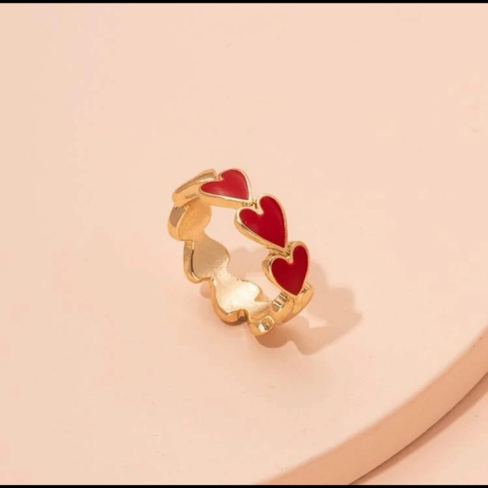 Red Heart Gold Ring